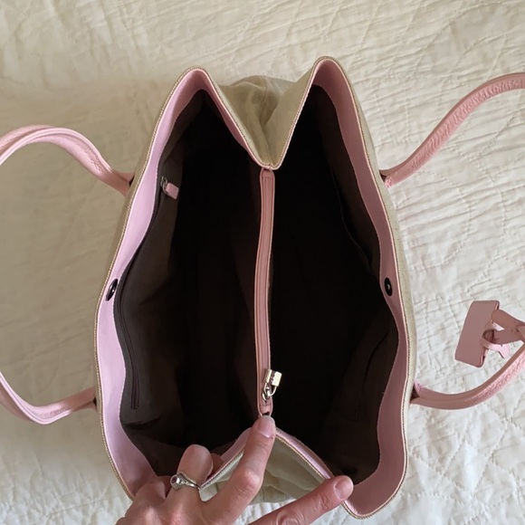 Tiffany Tote - Picture 6 of 14